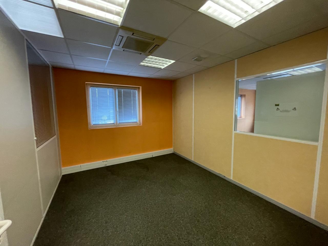 Bureau La Ravoire 353m² Location bureau La Ravoire Savoie OLBUR2428607 0